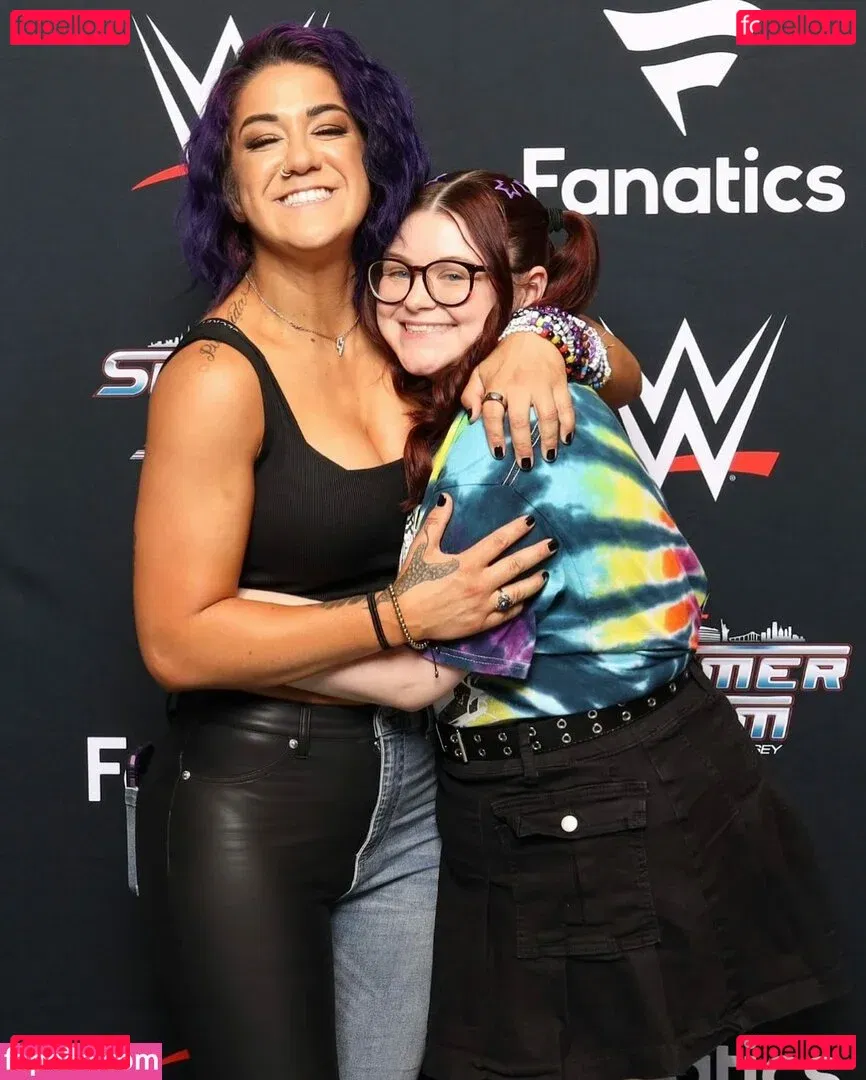 Bayley Onlyfans Photo Gallery 