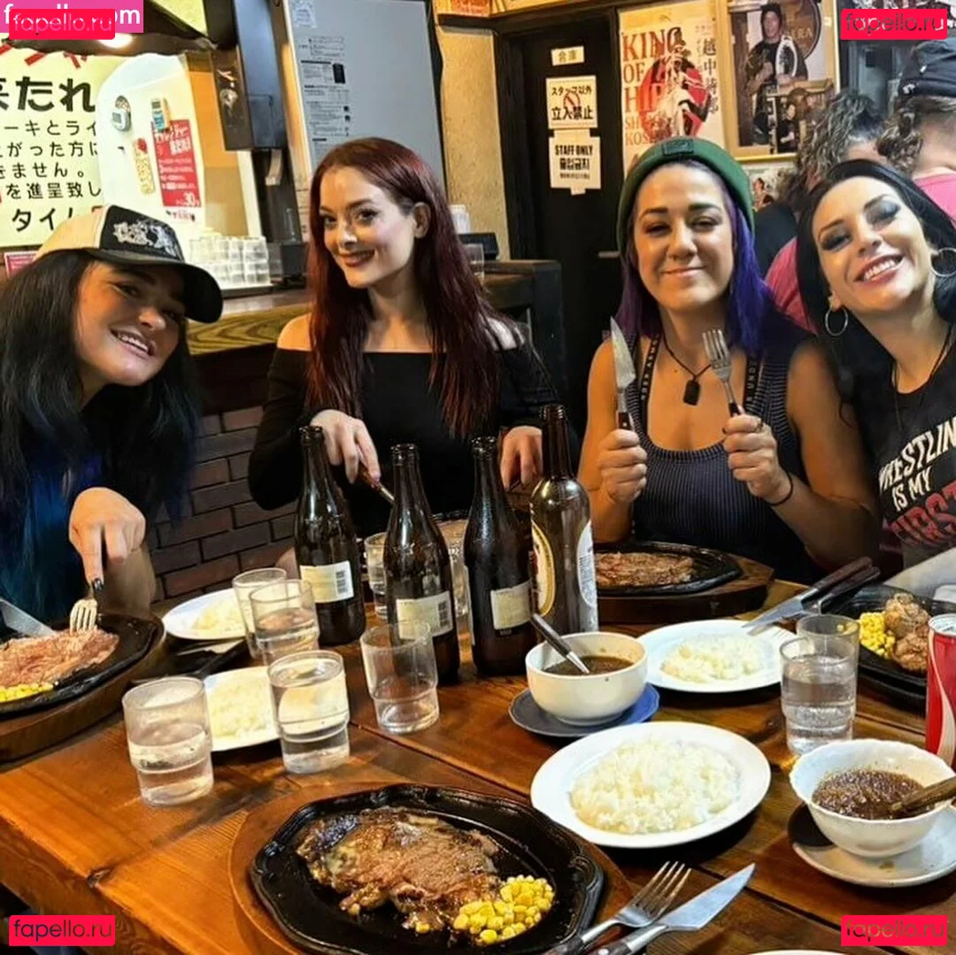 Bayley Onlyfans Photo Gallery 