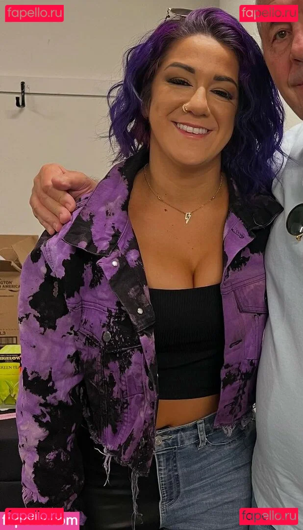 Bayley Onlyfans Photo Gallery 