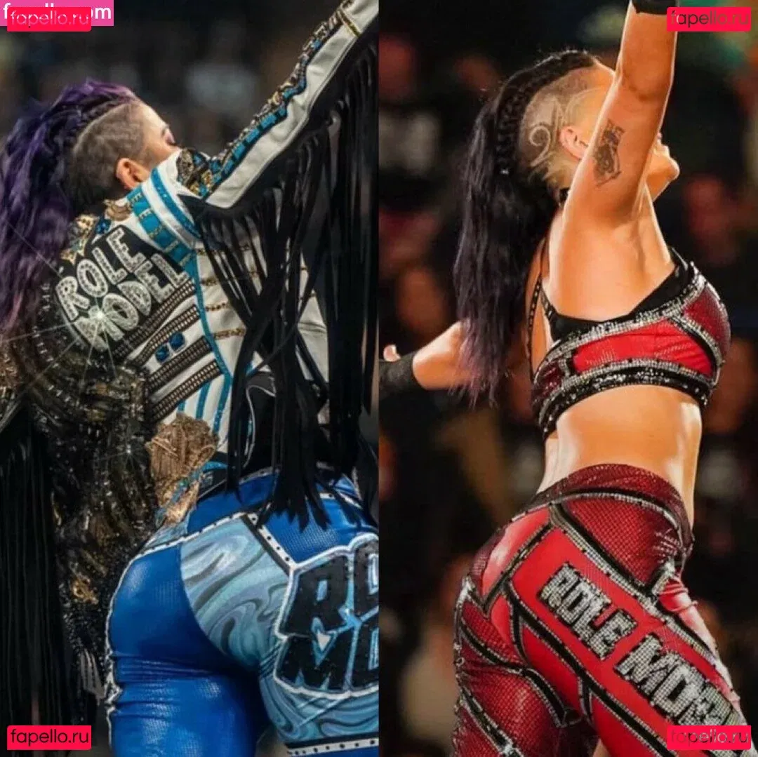 Bayley Onlyfans Photo Gallery 