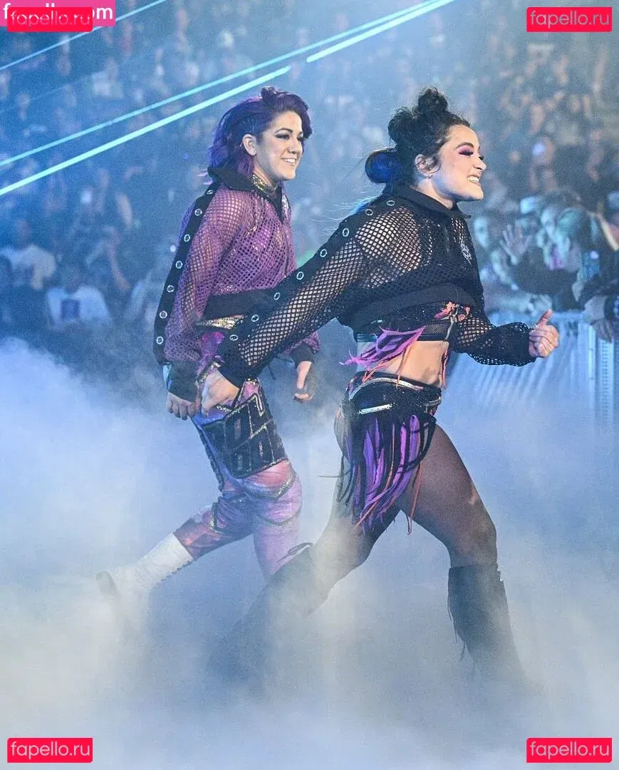 Bayley Onlyfans Photo Gallery 