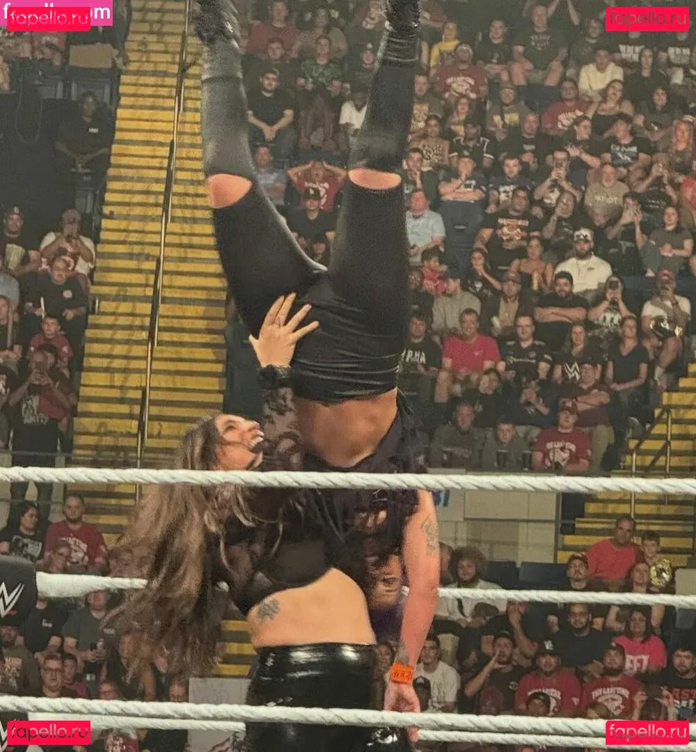 Bayley Onlyfans Photo Gallery 