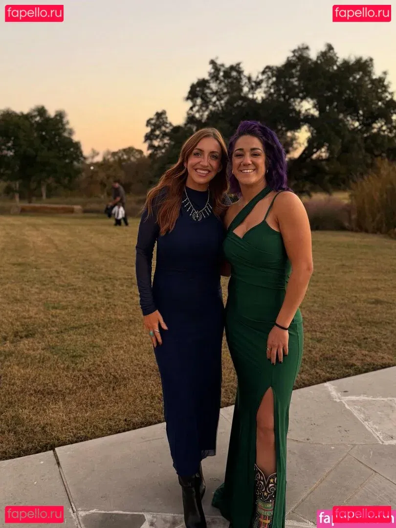 Bayley Onlyfans Photo Gallery 