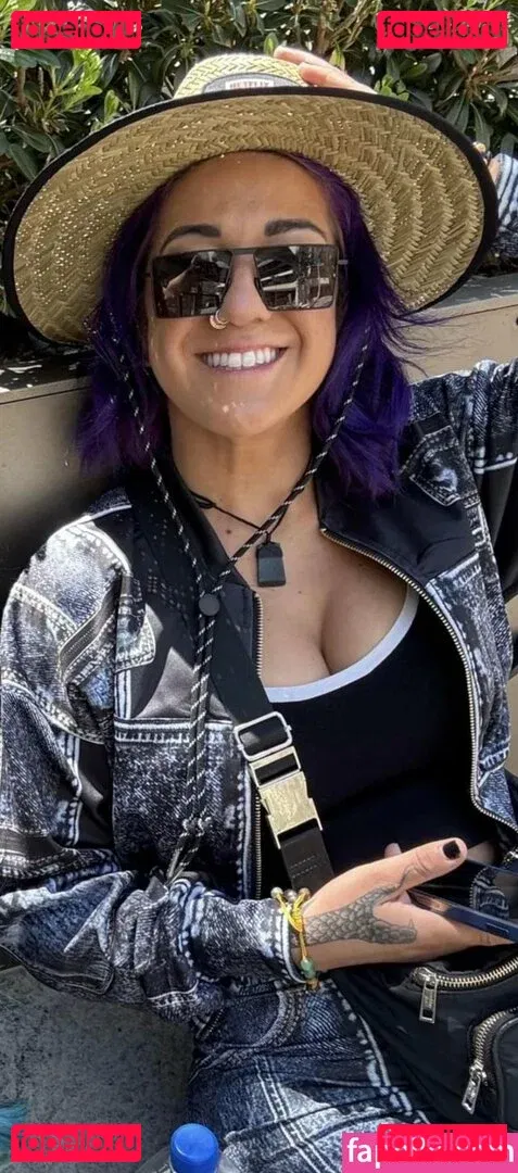Bayley Onlyfans Photo Gallery 