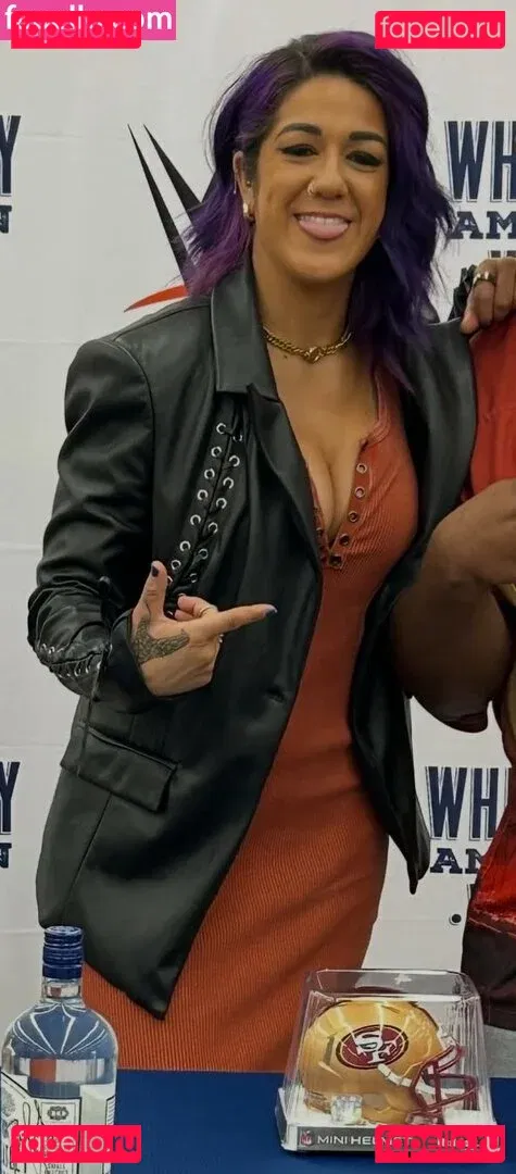 Bayley Onlyfans Photo Gallery 