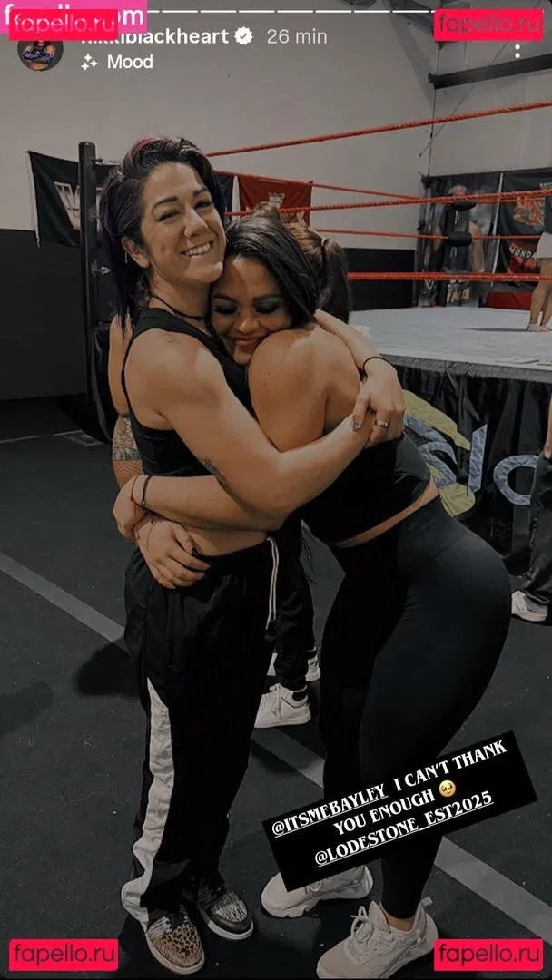 Bayley Onlyfans Photo Gallery 