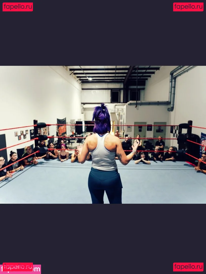 Bayley Onlyfans Photo Gallery 