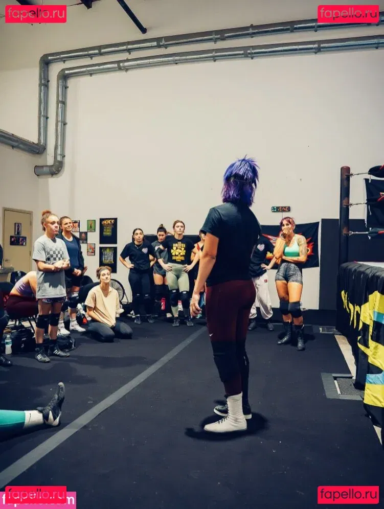 Bayley Onlyfans Photo Gallery 