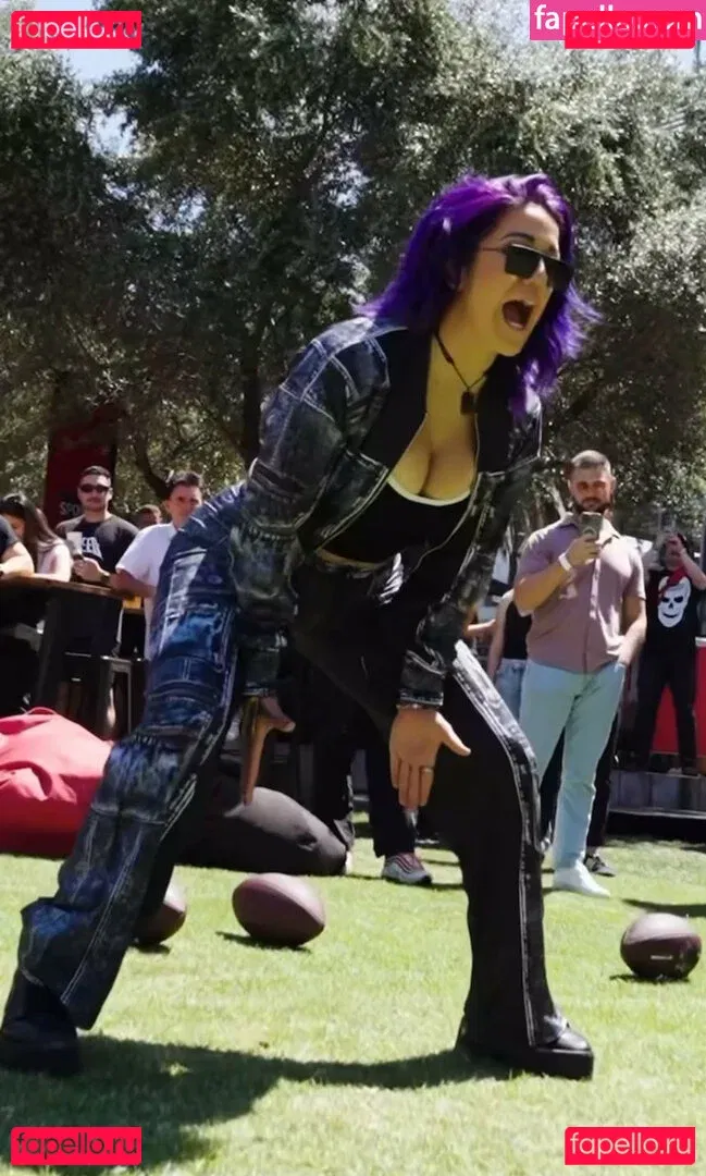 Bayley Onlyfans Photo Gallery 