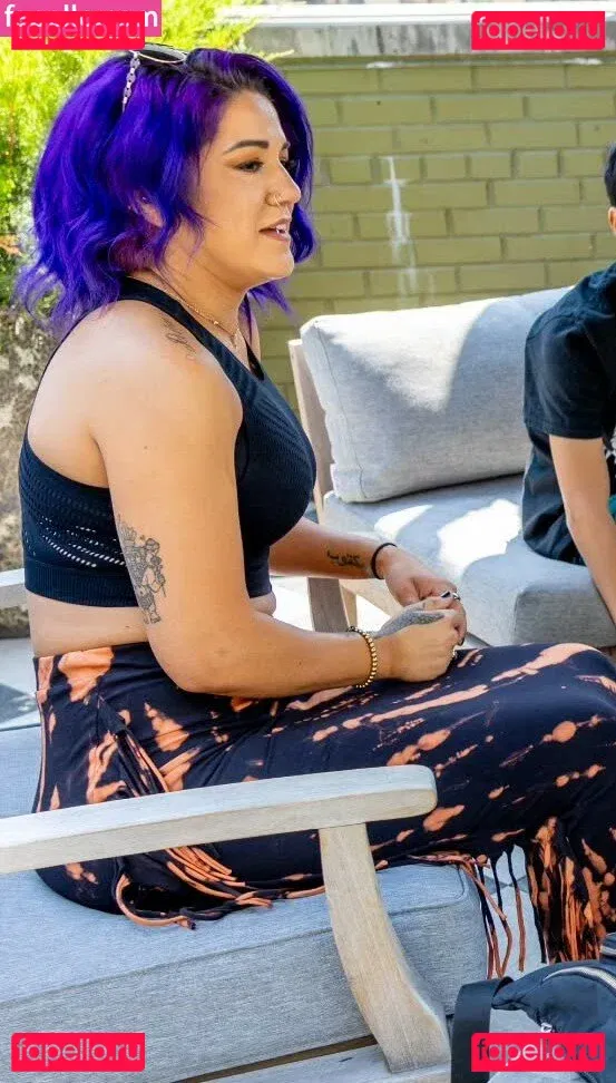 Bayley Onlyfans Photo Gallery 