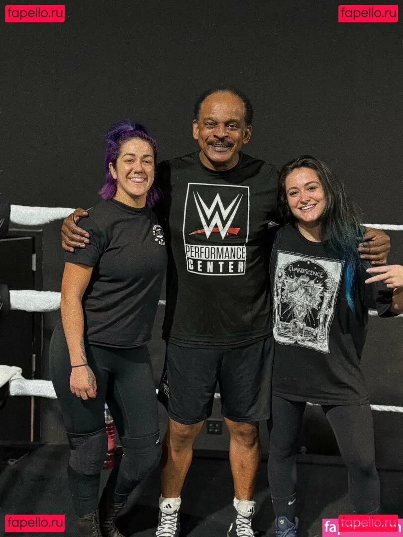 Bayley Onlyfans Photo Gallery 