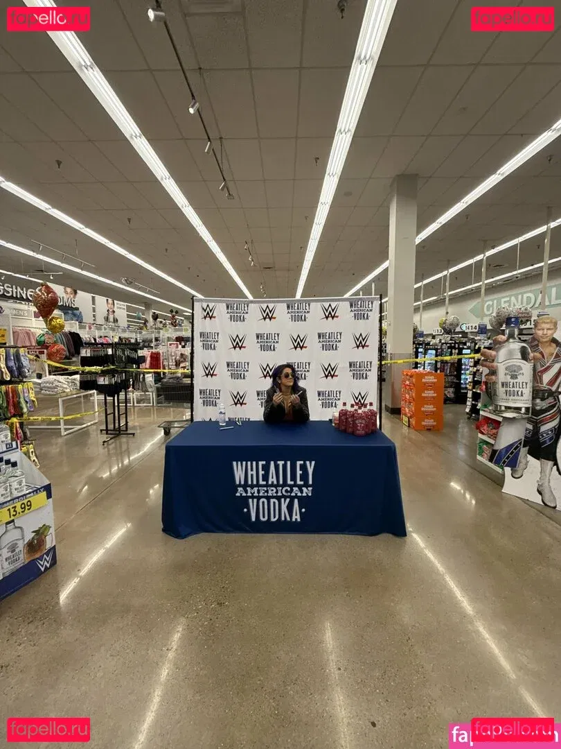 Bayley Onlyfans Photo Gallery 