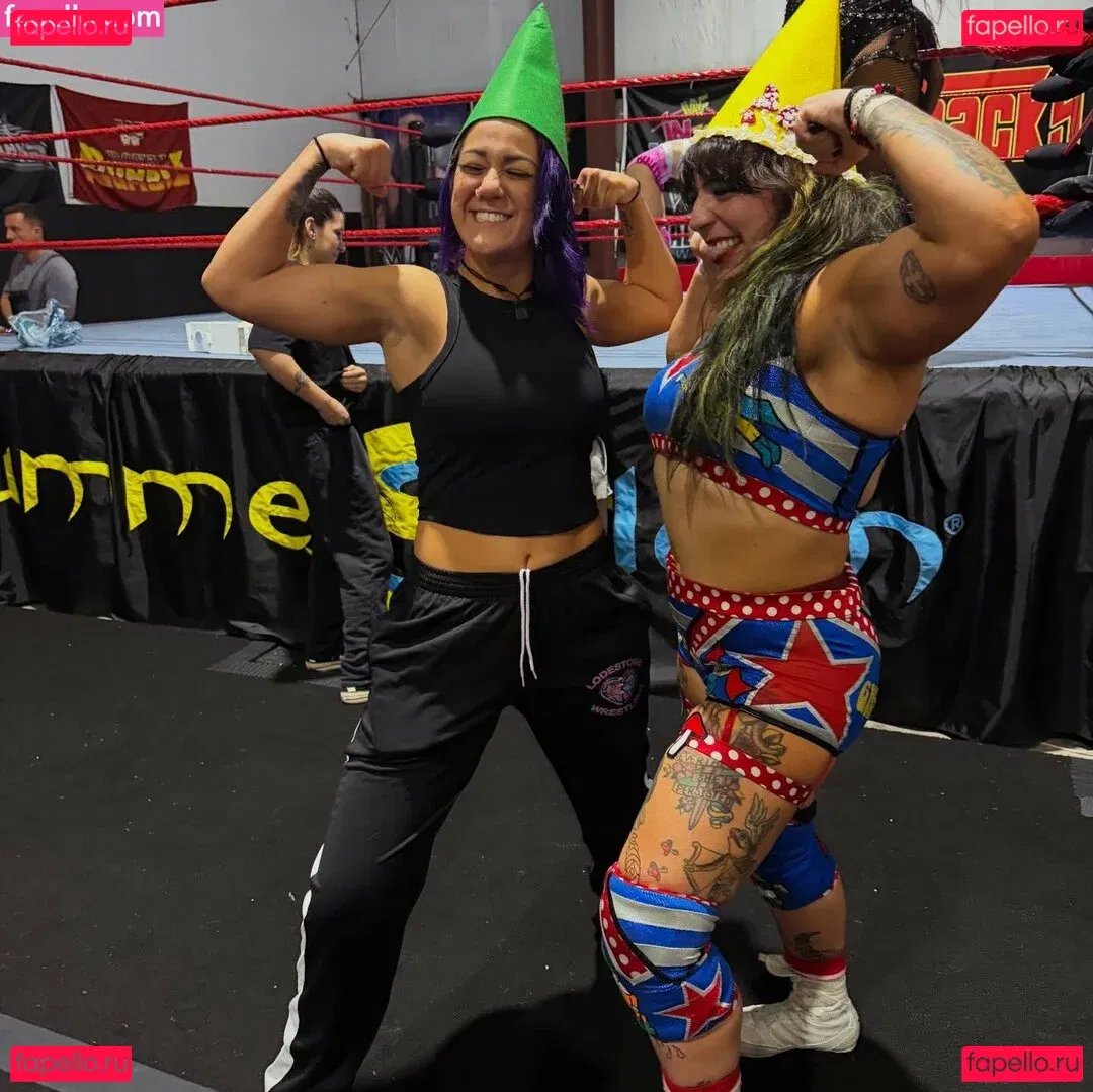 Bayley Onlyfans Photo Gallery 