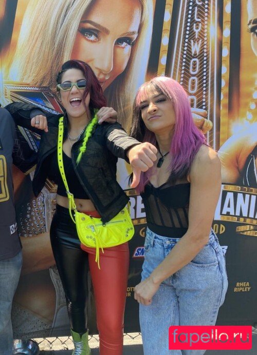 Bayley Onlyfans Photo Gallery 