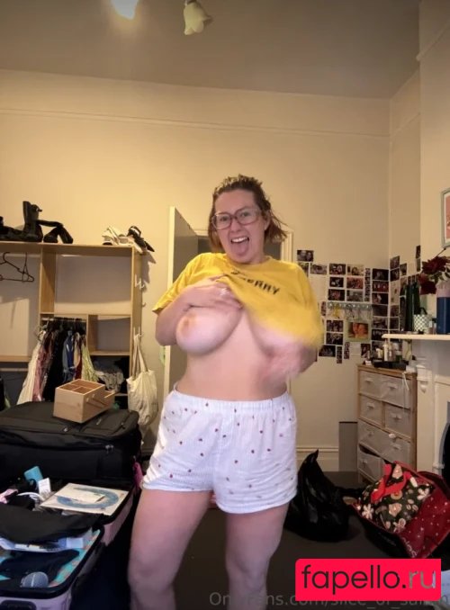 Bel Larcombe Nude Onlyfans Photo 4