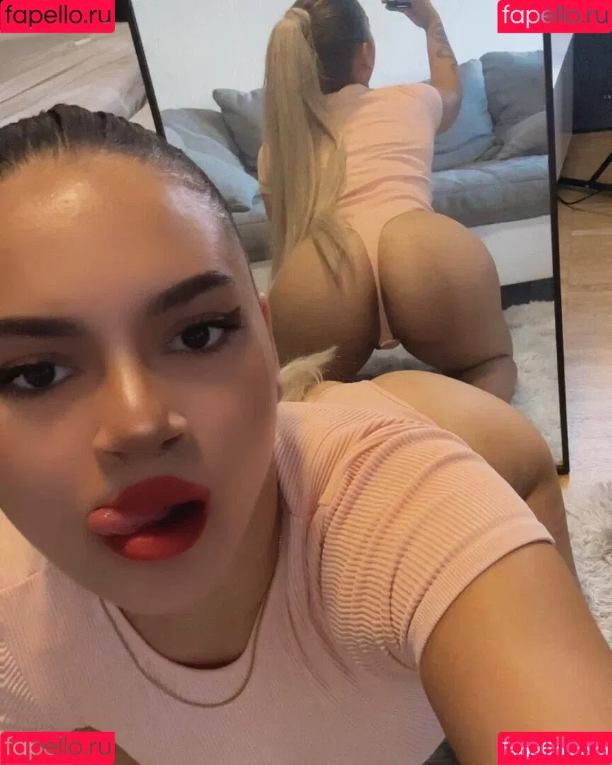 Babygirl_Of Onlyfans Photo Gallery 