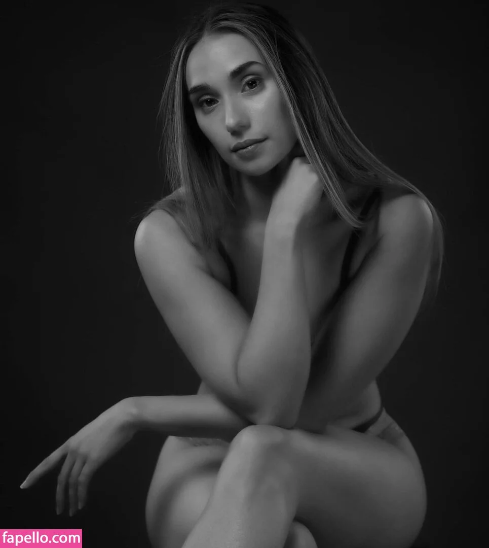 IFBB / Muscle / Athletic Professional Onlyfans Photo Gallery 