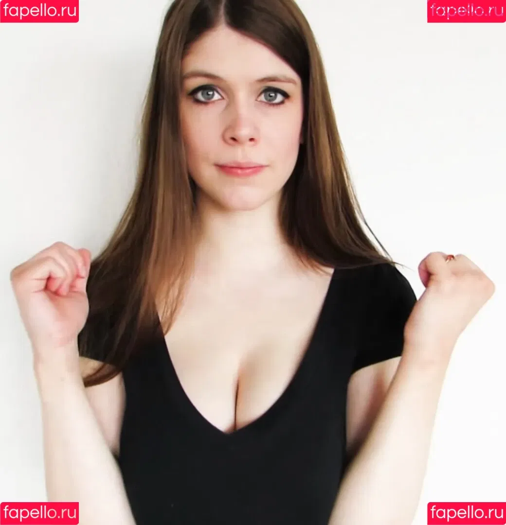 Dont Trust The Rabbit Onlyfans Photo Gallery 
