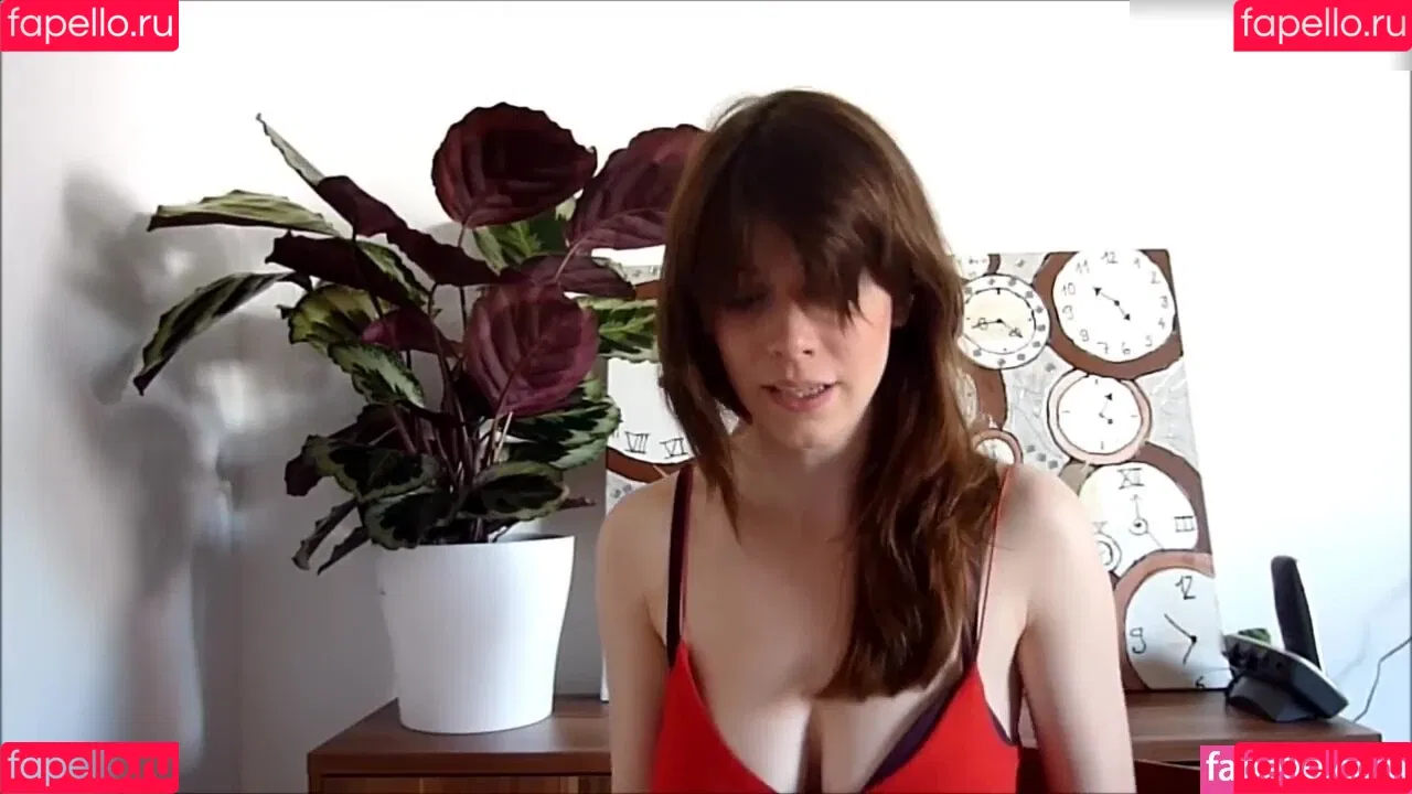 Dont Trust The Rabbit Onlyfans Photo Gallery 