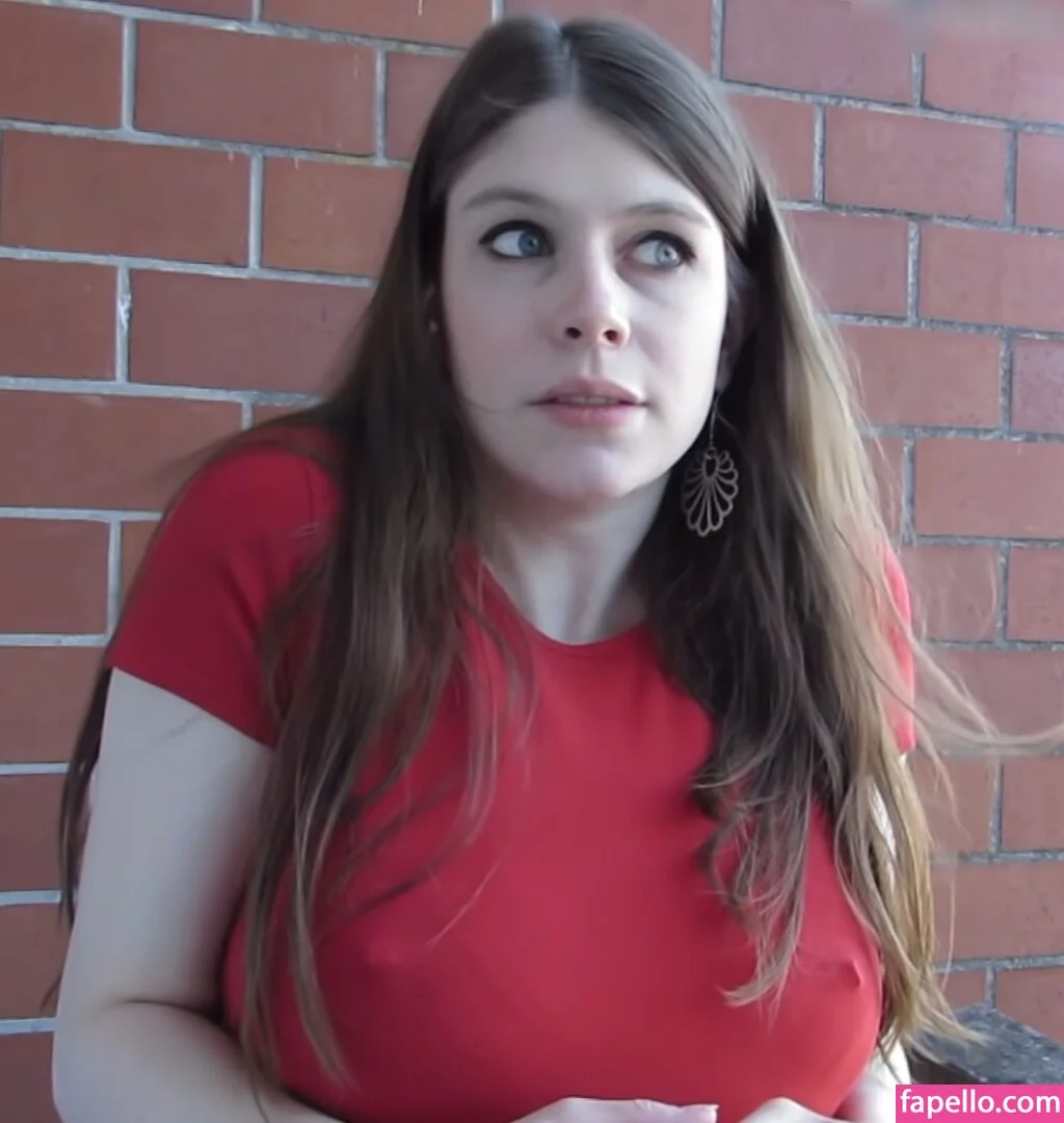 Dont Trust The Rabbit Onlyfans Photo Gallery 