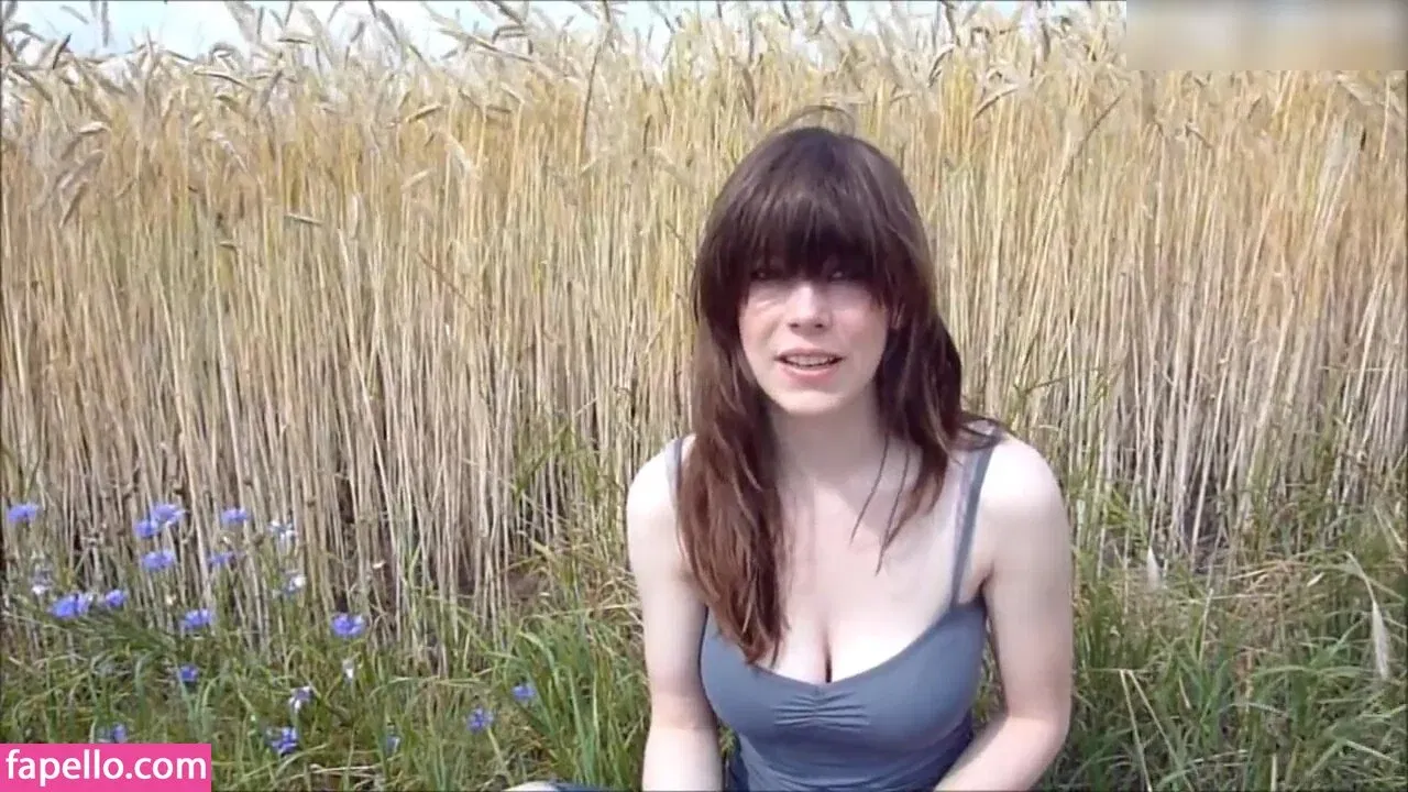 Dont Trust The Rabbit Onlyfans Photo Gallery 