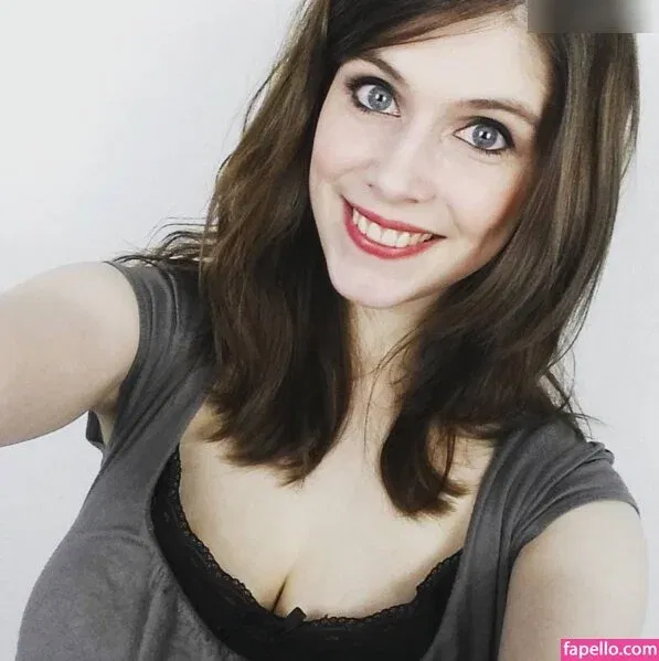 Dont Trust The Rabbit Onlyfans Photo Gallery 