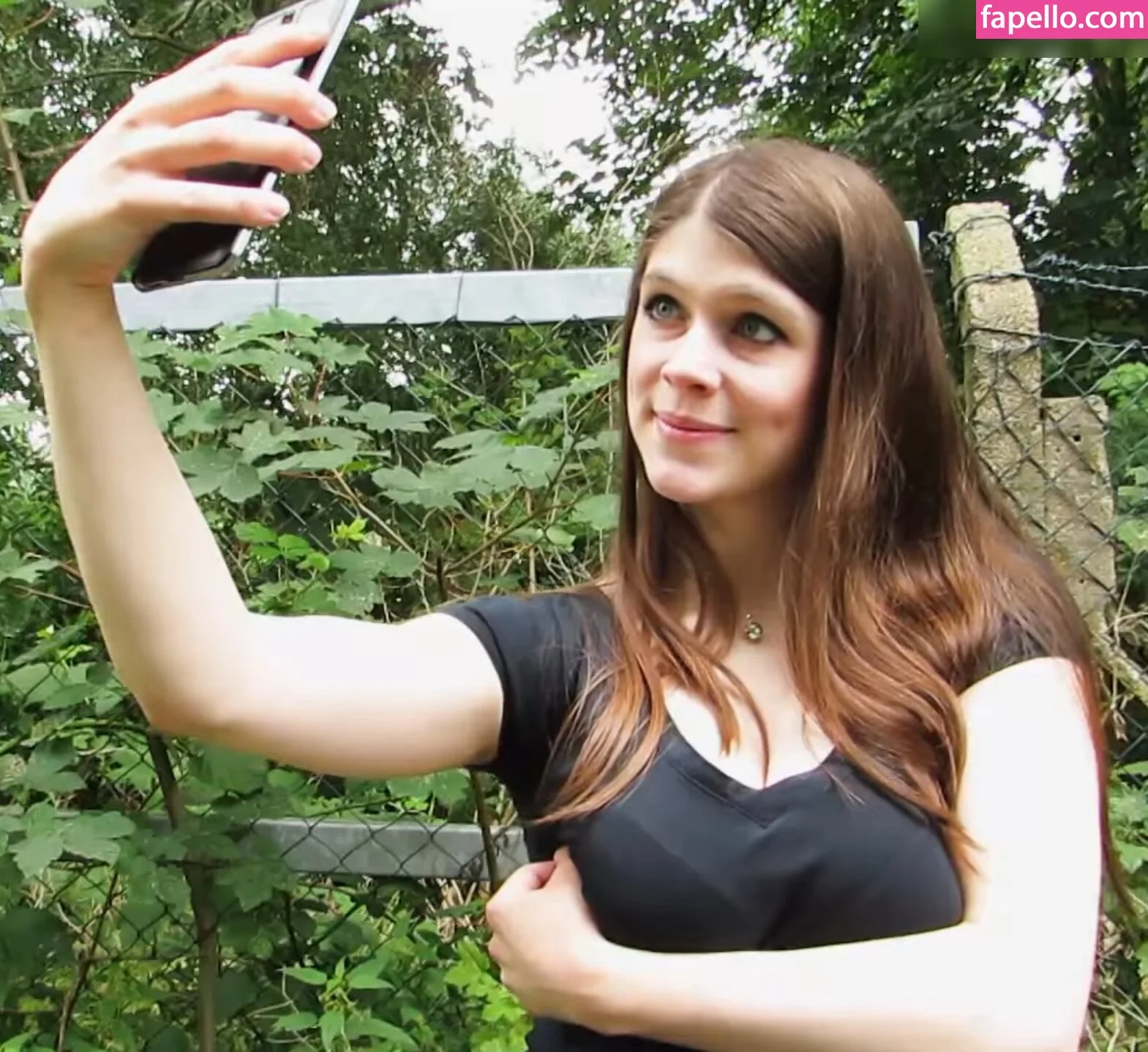 Dont Trust The Rabbit Onlyfans Photo Gallery 