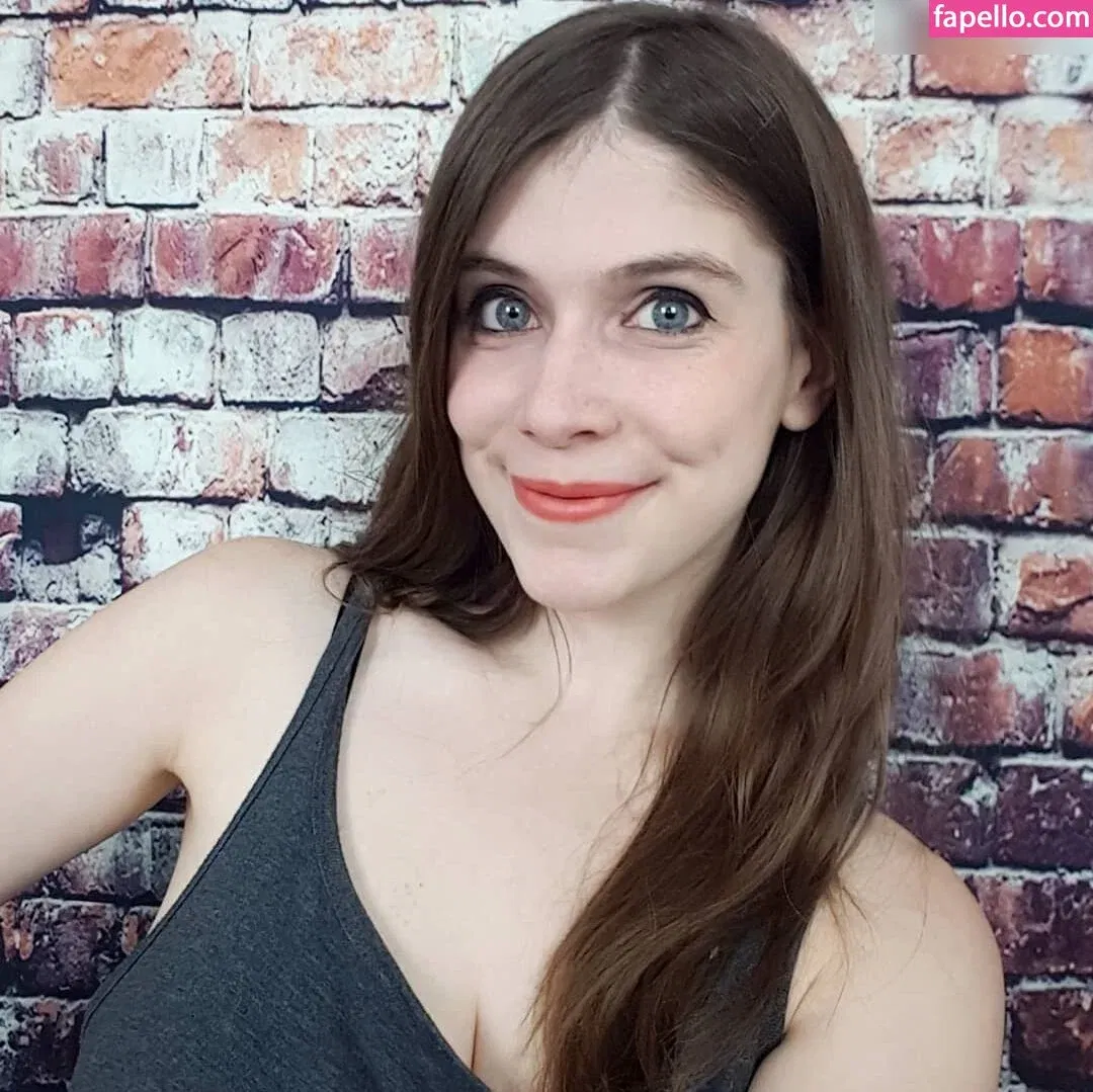 Dont Trust The Rabbit Onlyfans Photo Gallery 