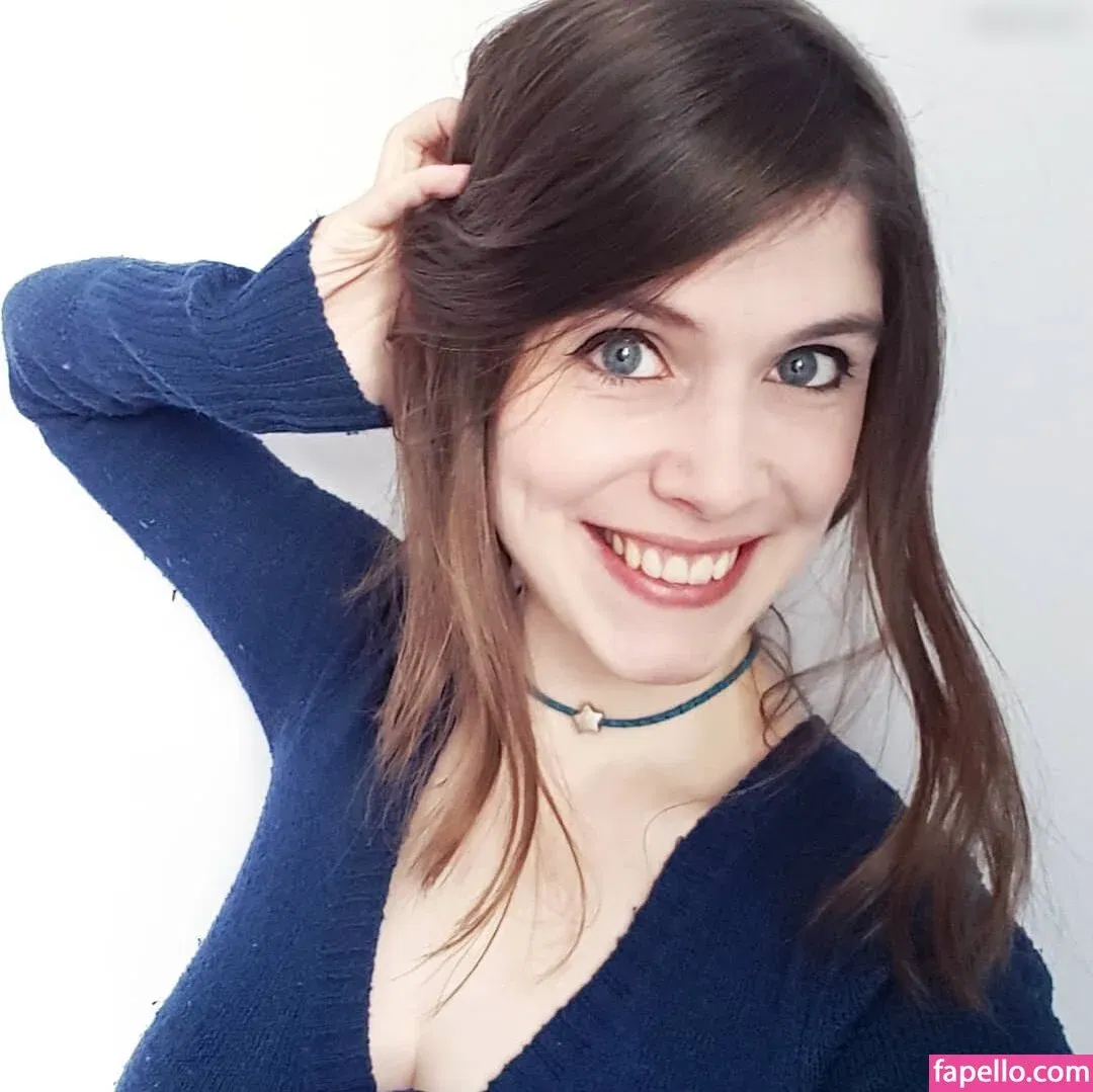 Dont Trust The Rabbit Onlyfans Photo Gallery 