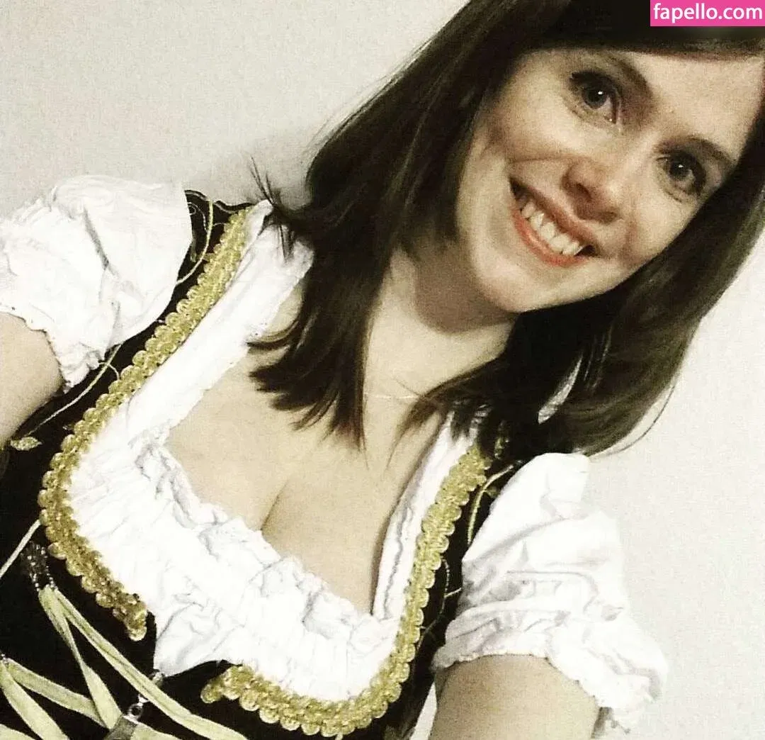 Dont Trust The Rabbit Onlyfans Photo Gallery 