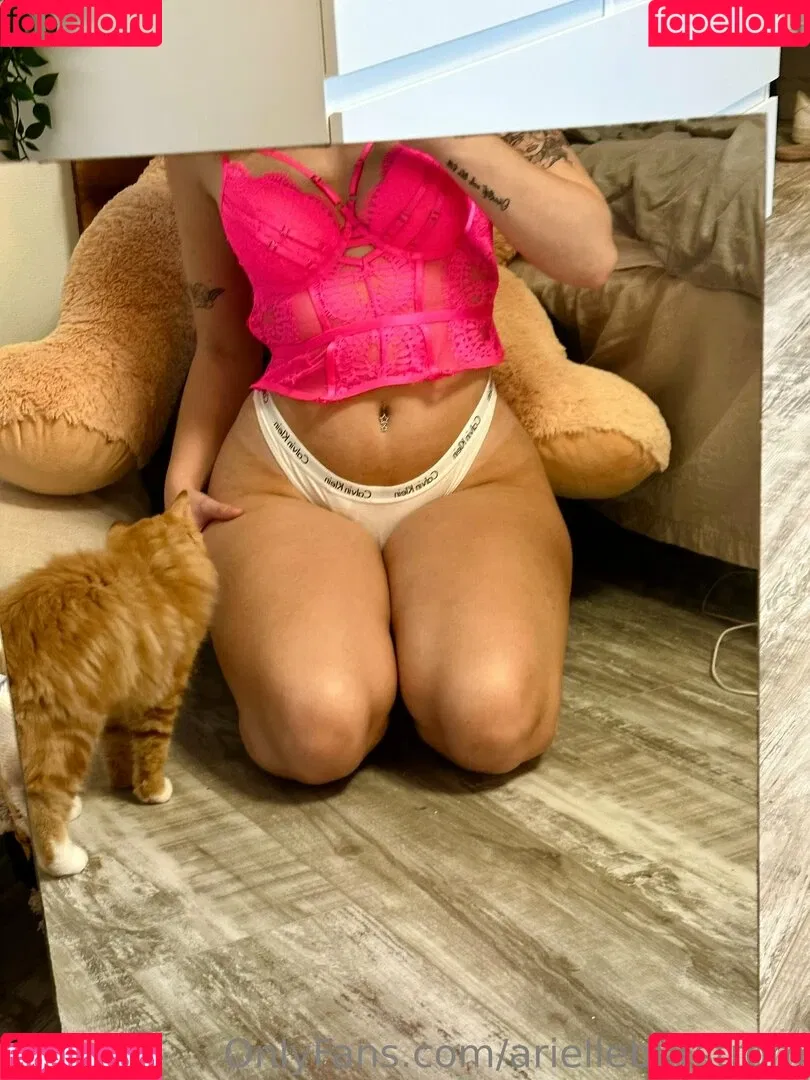 Arielle Burström Onlyfans Photo Gallery 