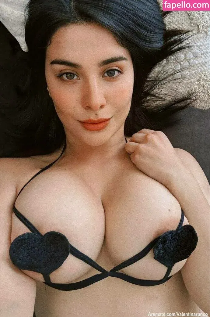 Valentina Runco Onlyfans Photo Gallery 