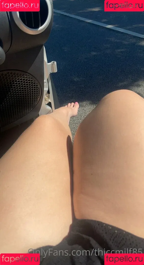 thiccmilf85 Onlyfans Photo Gallery 