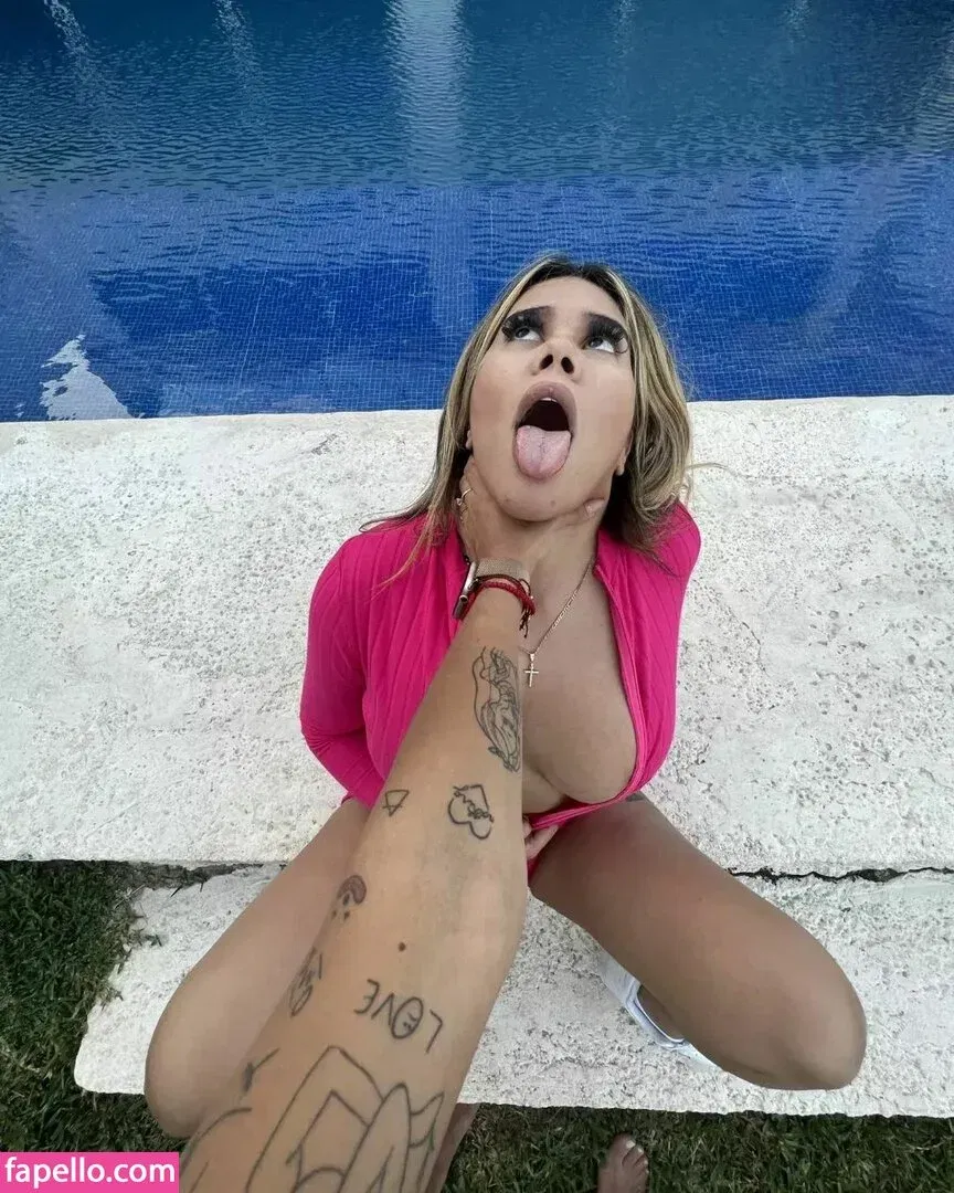 Desiree Gonzalez Onlyfans Photo Gallery 