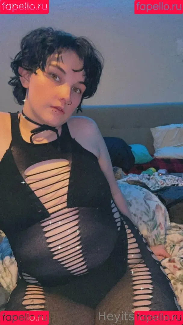 heyitsivyanne Onlyfans Photo Gallery 