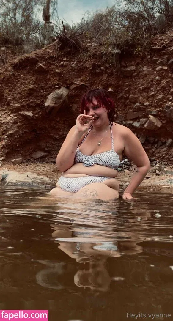 heyitsivyanne Onlyfans Photo Gallery 