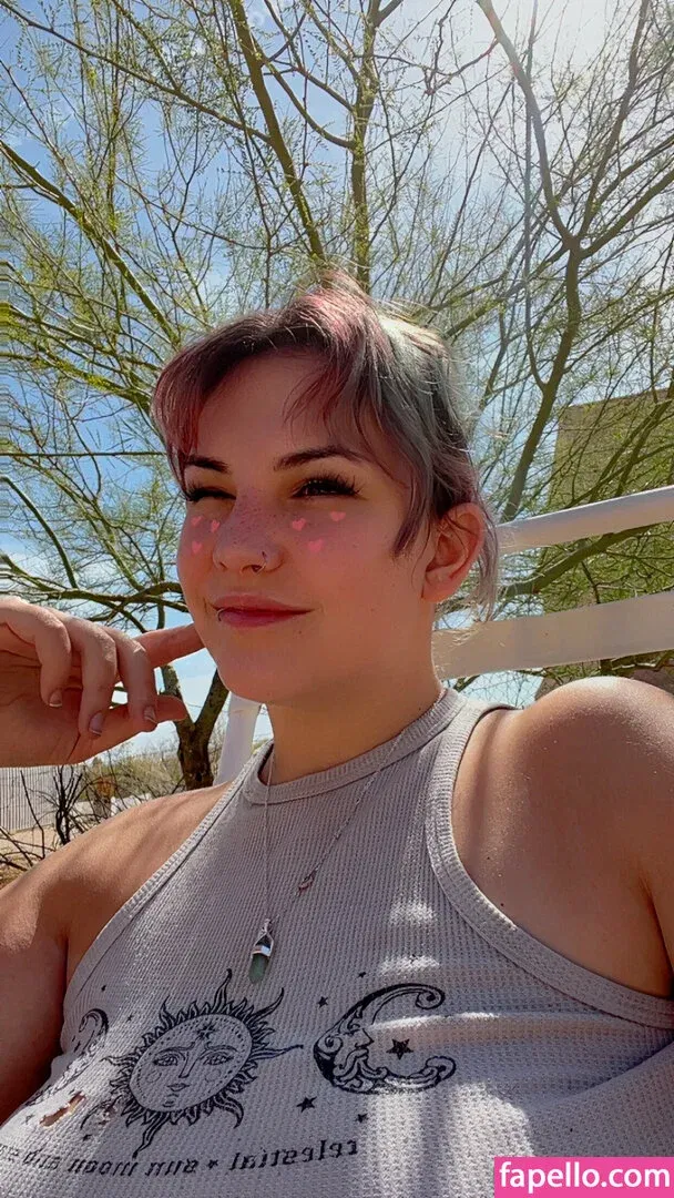 heyitsivyanne Onlyfans Photo Gallery 