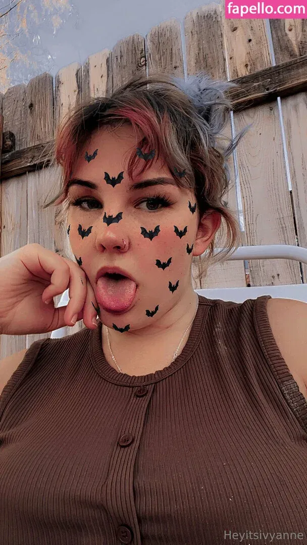 heyitsivyanne Onlyfans Photo Gallery 