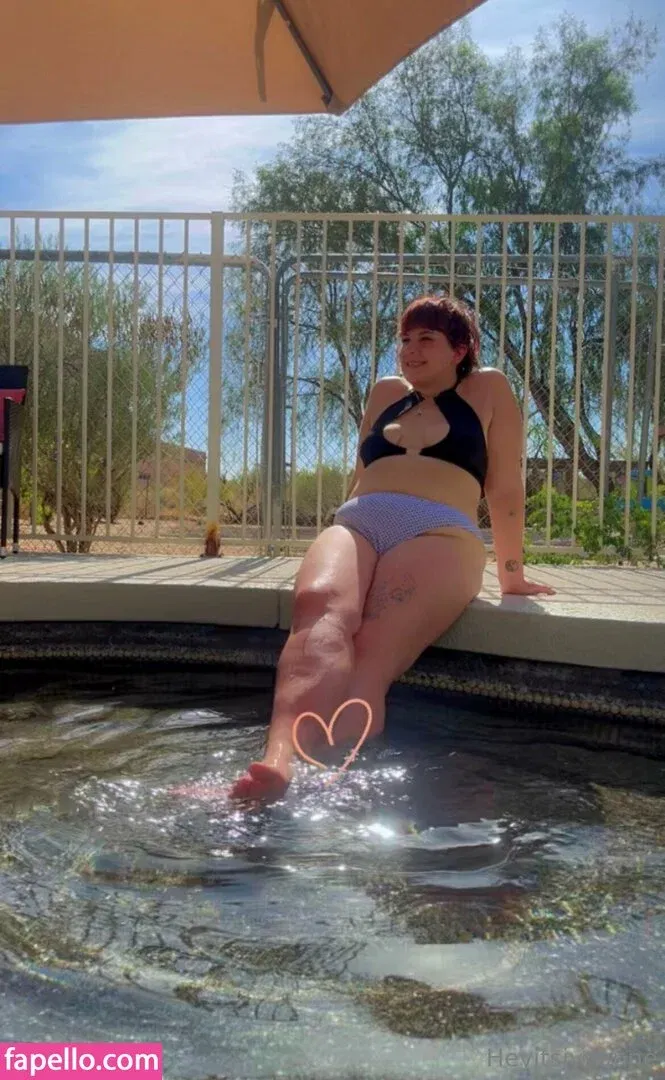 heyitsivyanne Onlyfans Photo Gallery 