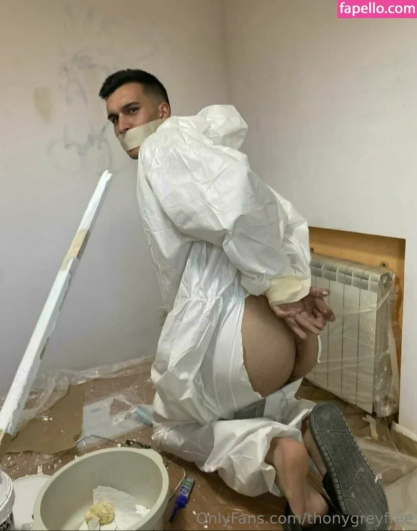 thonygreyfree Onlyfans Photo Gallery 