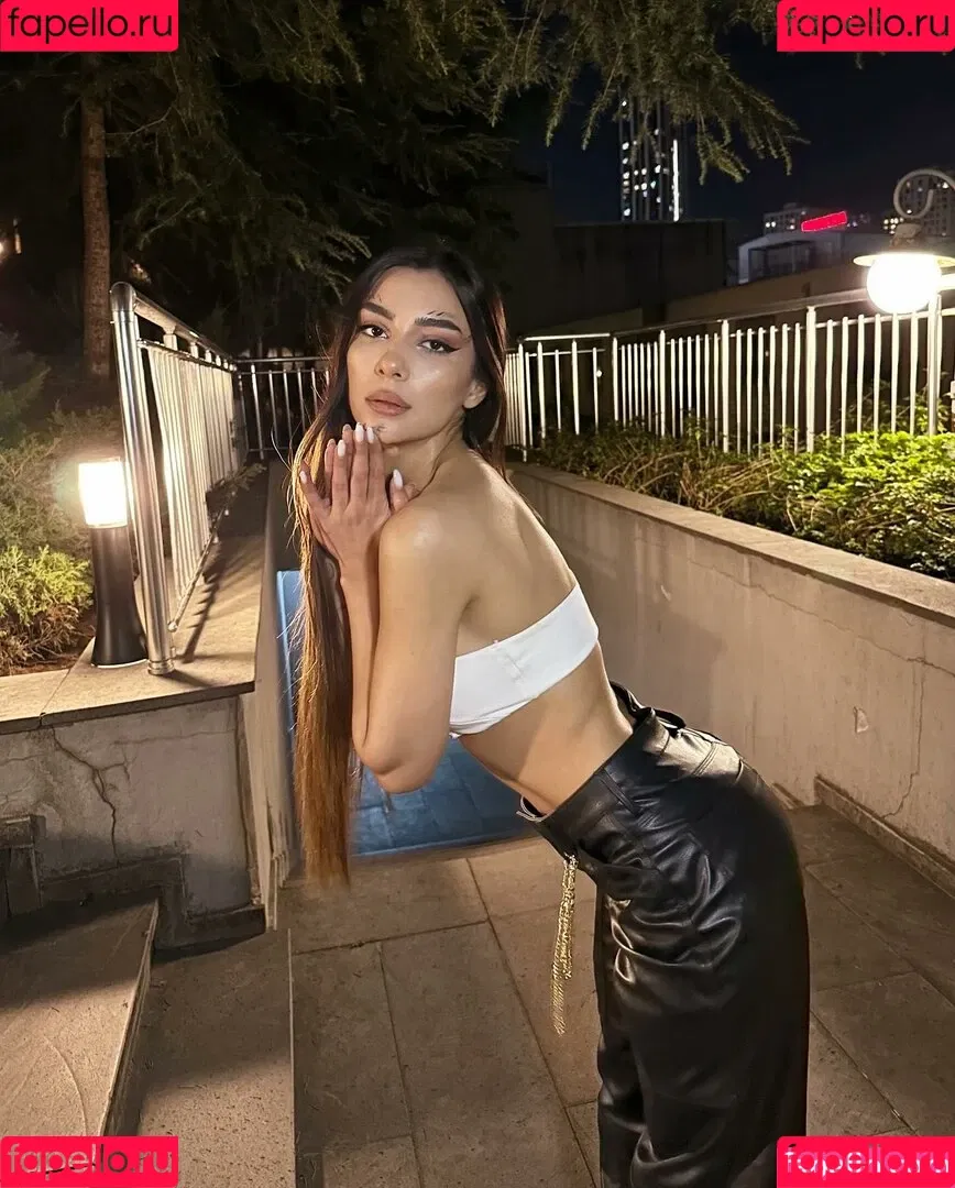 Kübra Miranda Çamlıbel Onlyfans Photo Gallery 