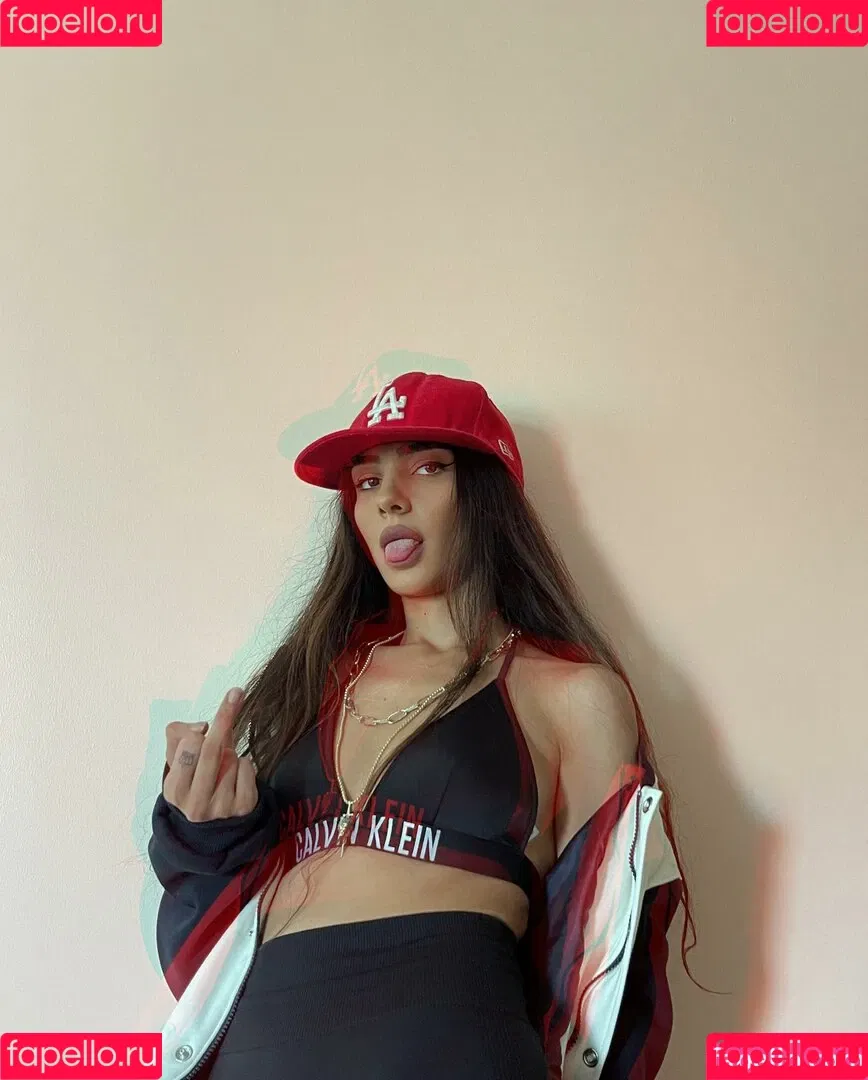 Kübra Miranda Çamlıbel Onlyfans Photo Gallery 