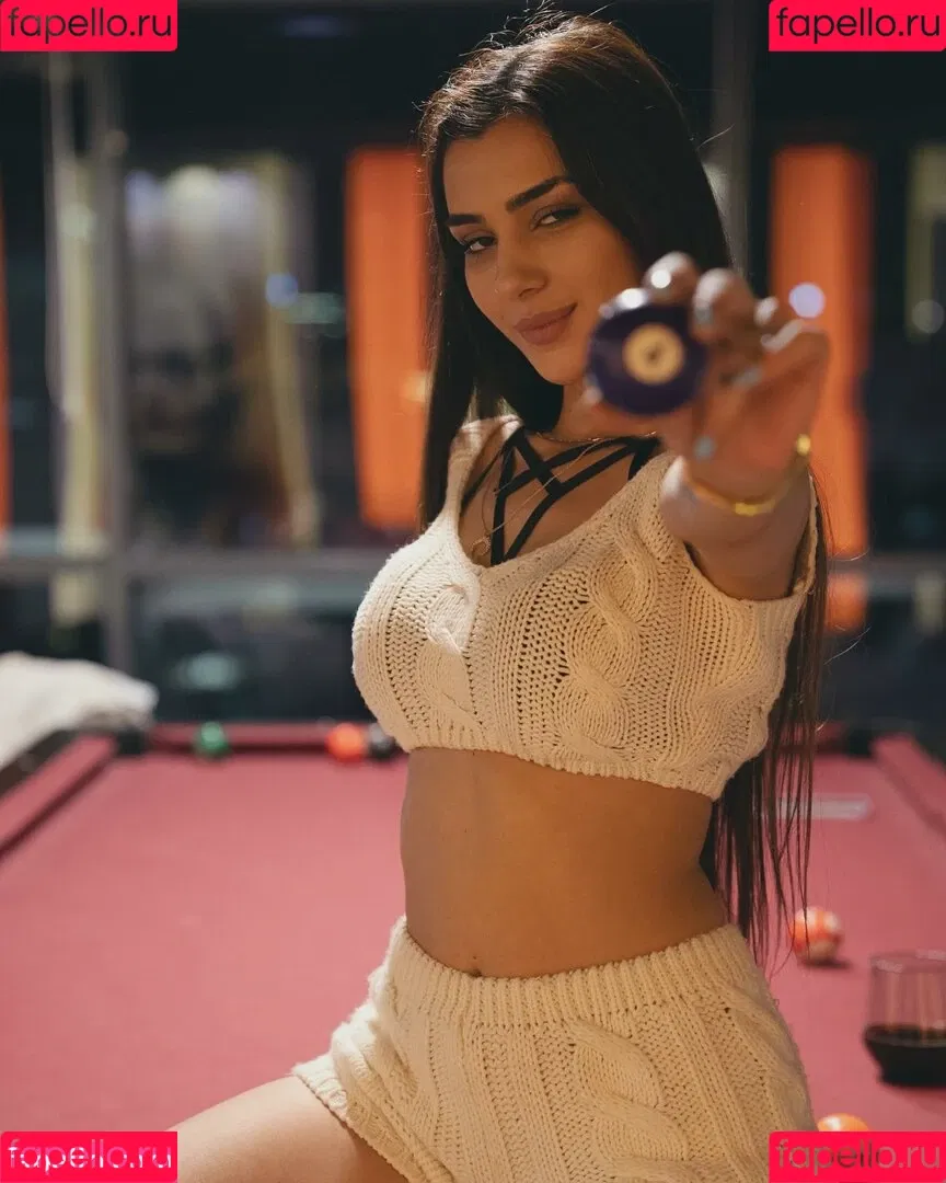 Kübra Miranda Çamlıbel Onlyfans Photo Gallery 