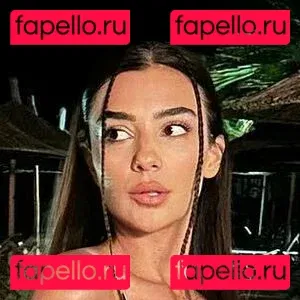 Kübra Miranda Çamlıbel Onlyfans Photo Gallery 