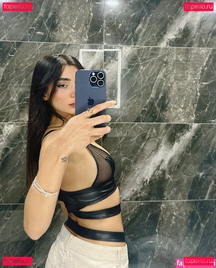 Kübra Miranda Çamlıbel Onlyfans Photo Gallery 