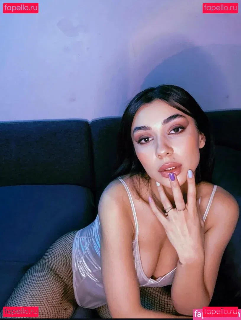 Kübra Miranda Çamlıbel Onlyfans Photo Gallery 