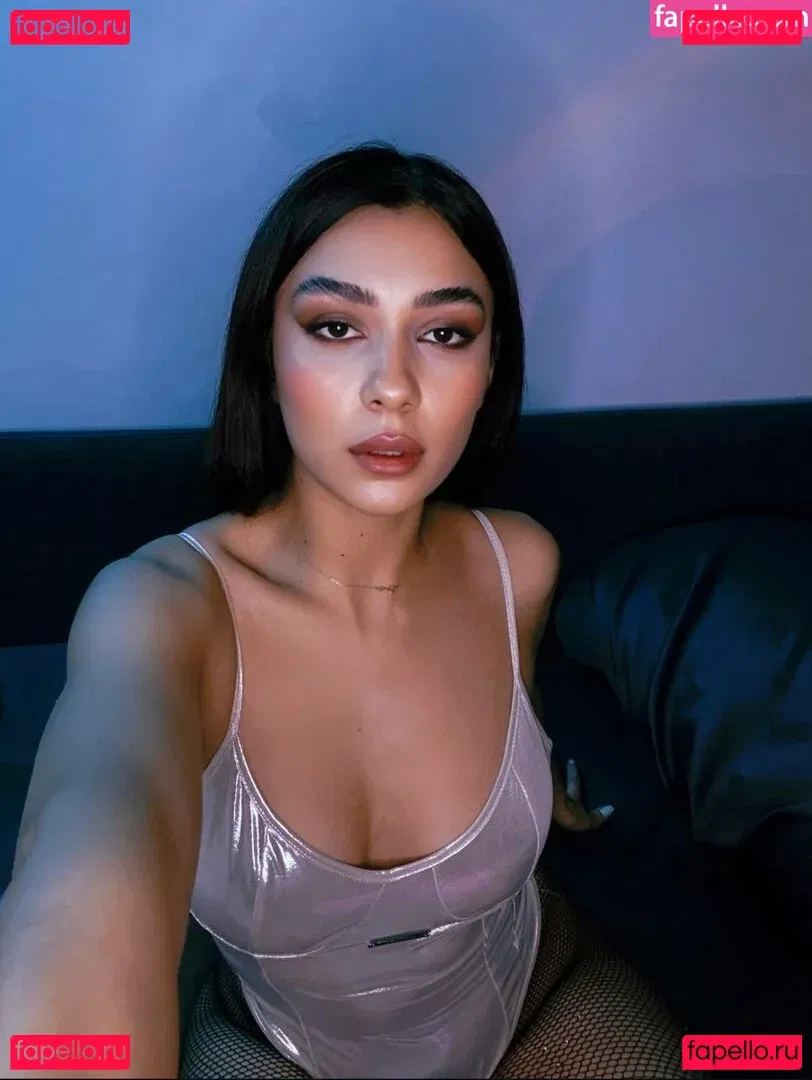 Kübra Miranda Çamlıbel Onlyfans Photo Gallery 