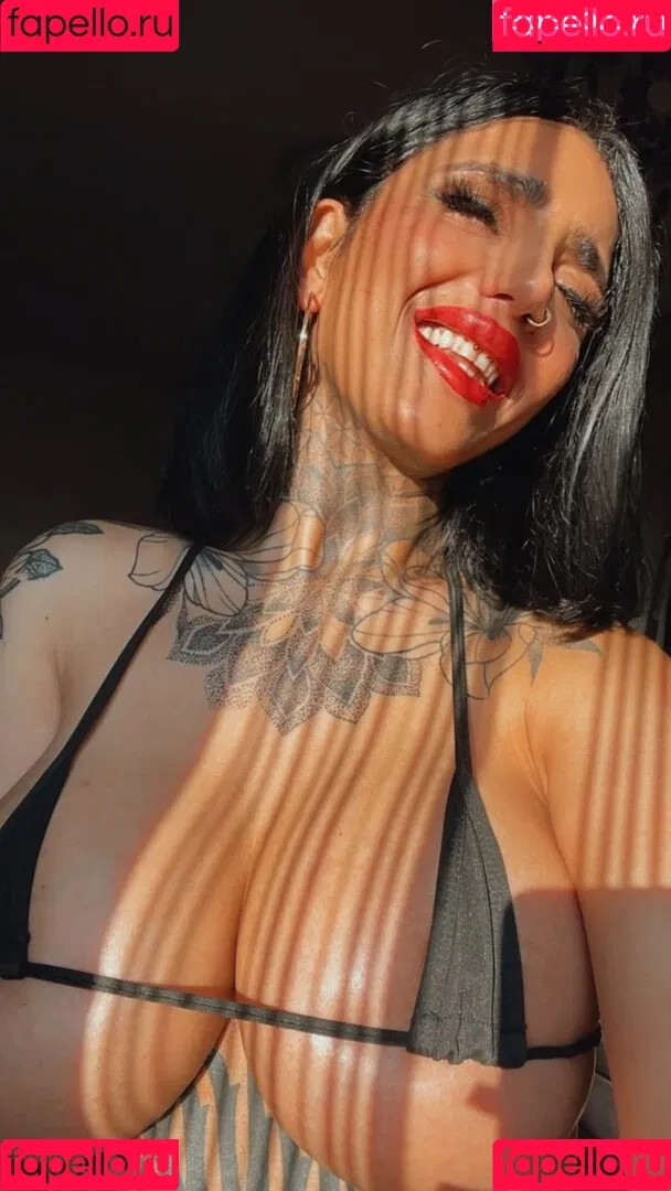 TyraRide Onlyfans Photo Gallery 