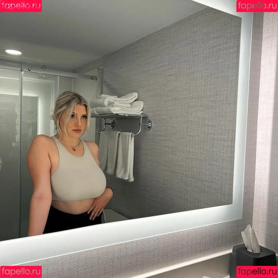 Anabel Kloe Lamarche Onlyfans Photo Gallery 