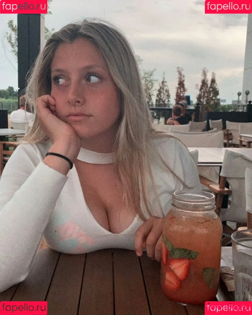 Anabel Kloe Lamarche Onlyfans Photo Gallery 